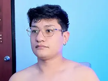 Stripchat Private Sex Chat of Theo_Rowan