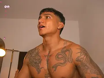 Stripchat Live Sex Cam of muscle_boyhorny