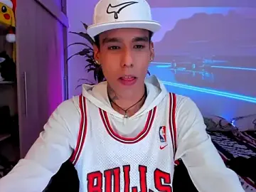 Stripchat Watch Live Sex Cams of Damianwhite