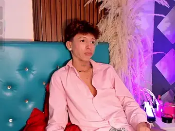 Max_Steell from stripchat