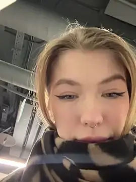 Stripchat Free Porn Cam of Star_Mia69