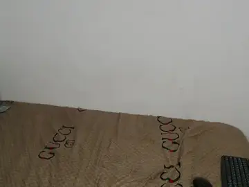 Stripchat Adult Webcam of Belle2556