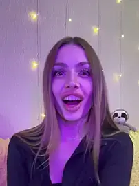 Stripchat Nude Webcam of Elizabeth_Tay