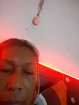 Stripchat Sex Chat of Ruby-Hot-Milf