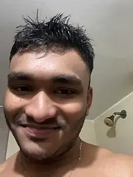 Stripchat Free Live Porn of JUICYHARDICK