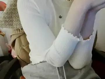 Stripchat Live Porn of hilyti12