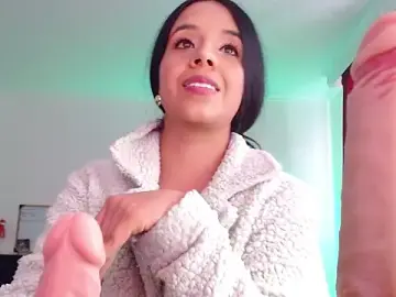 Stripchat Nude Webcam of VALERY_MEER