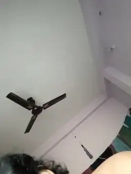 Stripchat Free Porn Cam of Deborbhavi222