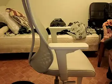 Stripchat Free Porn Cam of SteveStiffbone