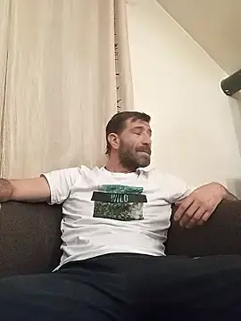 Alexdaniel89 from stripchat