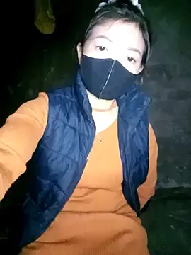 Stripchat Nude Webcam of Mami_xxx