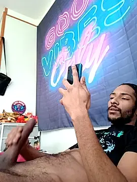 Stripchat Watch Live Sex Cams of Mikaaa97