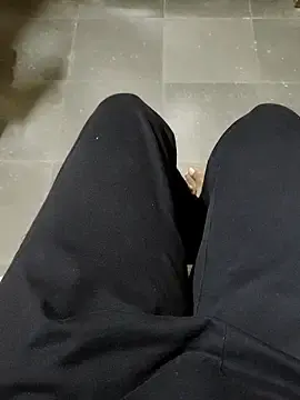 Stripchat Live Sex Cam of Slim_guy_for_u