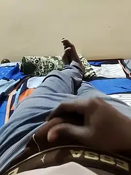 Stripchat Sex Cam of Slim_guy_for_u