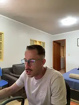 Stripchat Watch Live Sex Cams of Lucasjandre