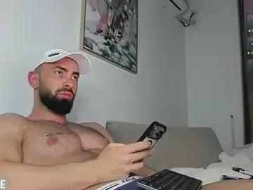 Stripchat Live Sex Cam of MichaelMasterss