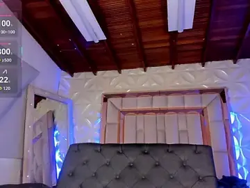 Stripchat Best live sex cam show of nicole_cooper__