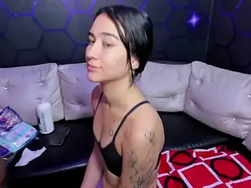 Stripchat Live Sex of Blow2job-Lat