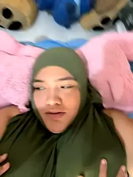 Stripchat Best live sex cam show of sweetmuslim01