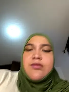 Stripchat Live Porn of sweetmuslim01