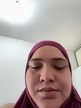 Stripchat Free Live Porn of sweetmuslim01