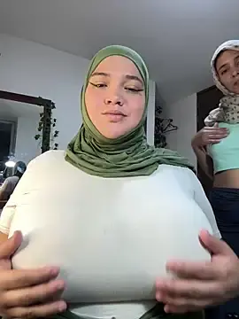 Stripchat Free Live Porn of sweetmuslim01