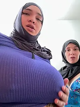 Stripchat Free Live Porn of sweetmuslim01