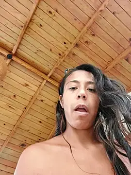 Stripchat Free Live Porn of LucyNatural