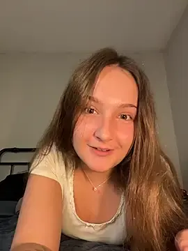 MadilynX777 from stripchat