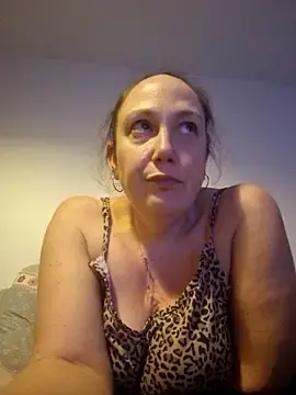 Stripchat Nude Webcam of Wisie_Cutie