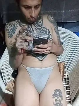 Stripchat Sex Chat of eroos_twink