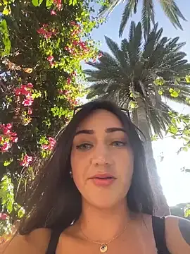 Stripchat Live Sex Cam of Ninabigtitied