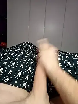 Stripchat Sex Cam of killminou