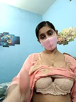 Stripchat Live Sex Cam of Cute_Faria