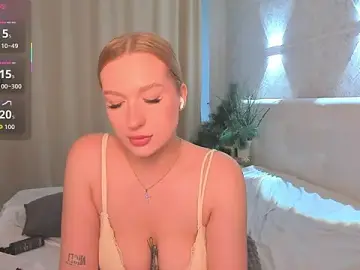 Emma__Leee from stripchat