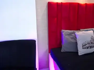 Stripchat Adult Webcams of Luna_Lov_Titan