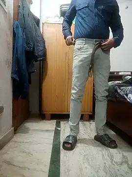 Stripchat Nude Webcam of vardh033