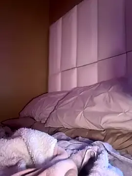 Stripchat Sex Chat of CrownedNyaries