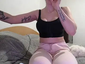 MissyDior8 from stripchat