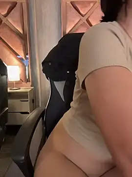 Stripchat Free Porn Cam of _Queen_love2