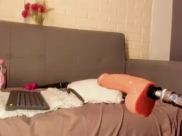 Stripchat Live Sex of karina_gomez_18