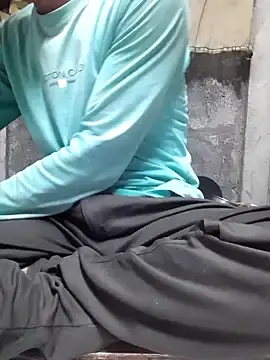 Stripchat Live Sex Cam of Burhade--