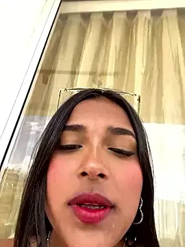 Stripchat Free Live Porn of Mariangel_11