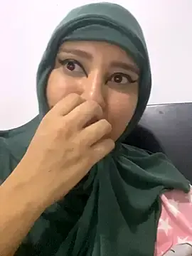 hannahayat from stripchat