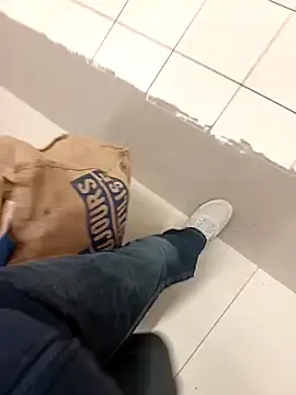 Stripchat Watch Live Sex Cams of Dam70