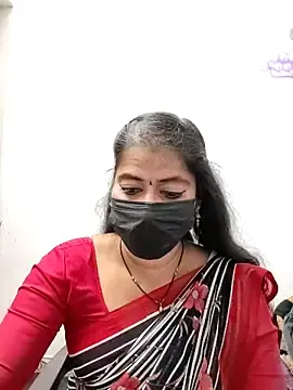 Stripchat Sex Chat of tamil_Sigappu_Roja