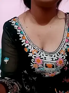 Stripchat Live Porn of Ayesha_Baby30