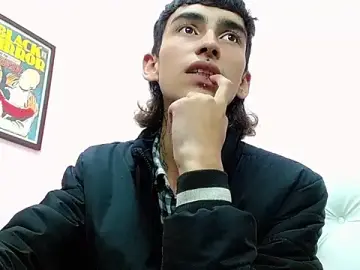 Stripchat Adult Video Chat of ttimy_x_boy