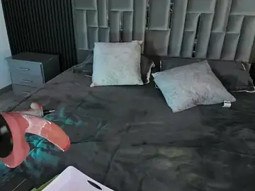 LolaAngellx from stripchat