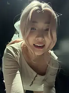 Stripchat Free Porn Cam of winter11